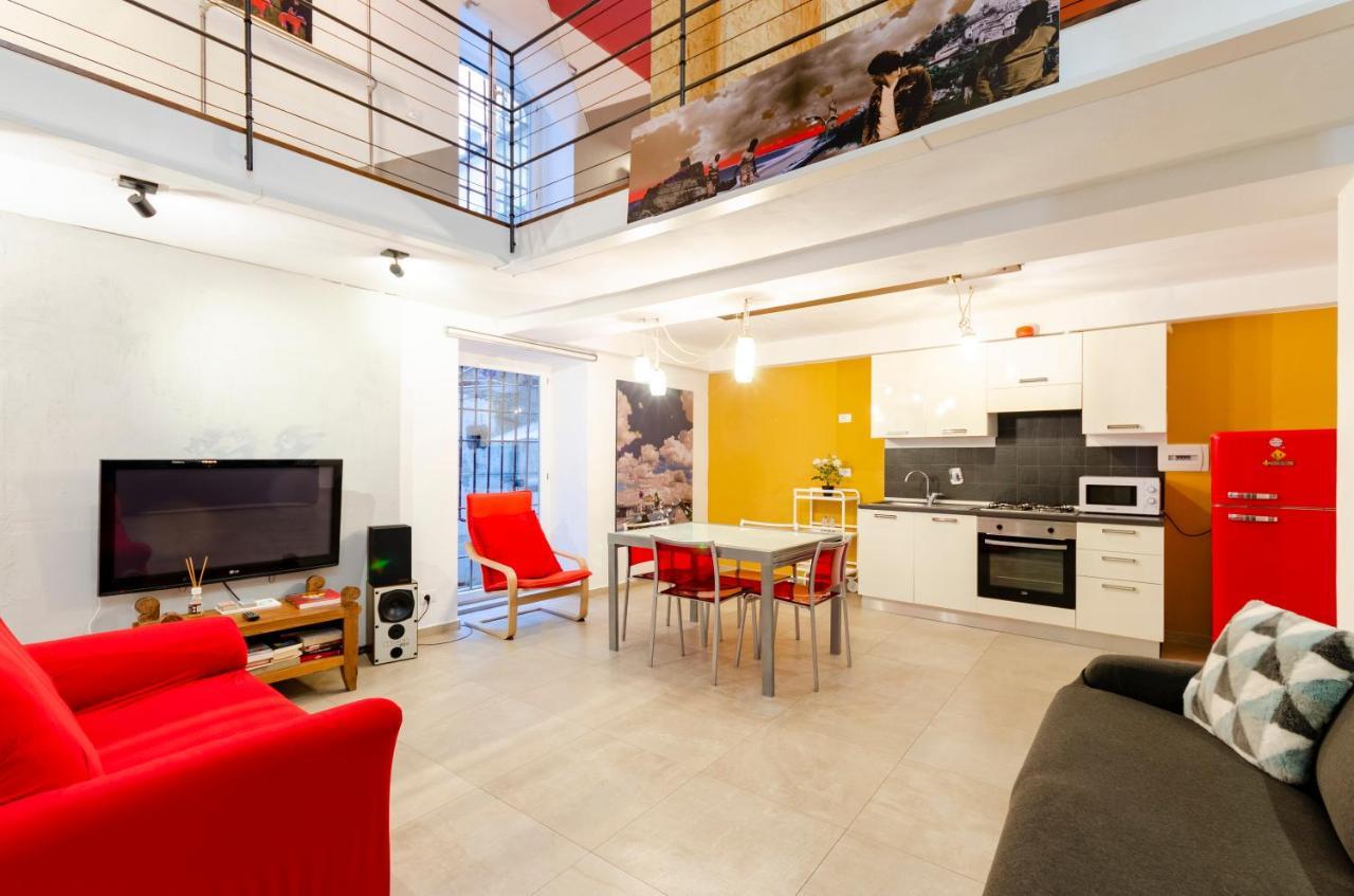 Joivy Vibrant Open-Plan Apt For 6 In Historic Centre Apartment Genoa Luaran gambar