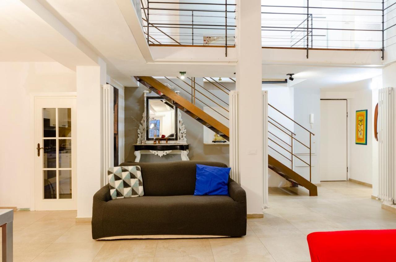 Joivy Vibrant Open-Plan Apt For 6 In Historic Centre Apartment Genoa Luaran gambar