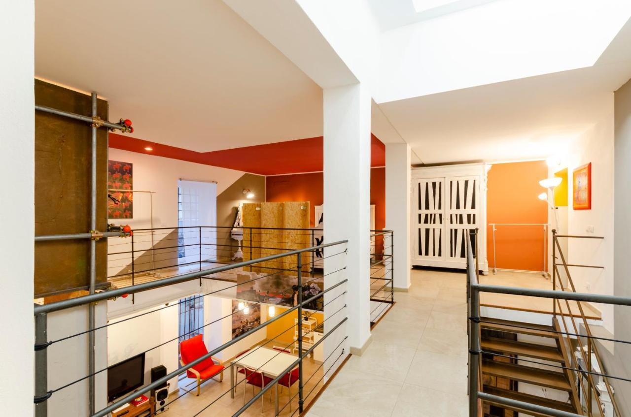 Joivy Vibrant Open-Plan Apt For 6 In Historic Centre Apartment Genoa Luaran gambar